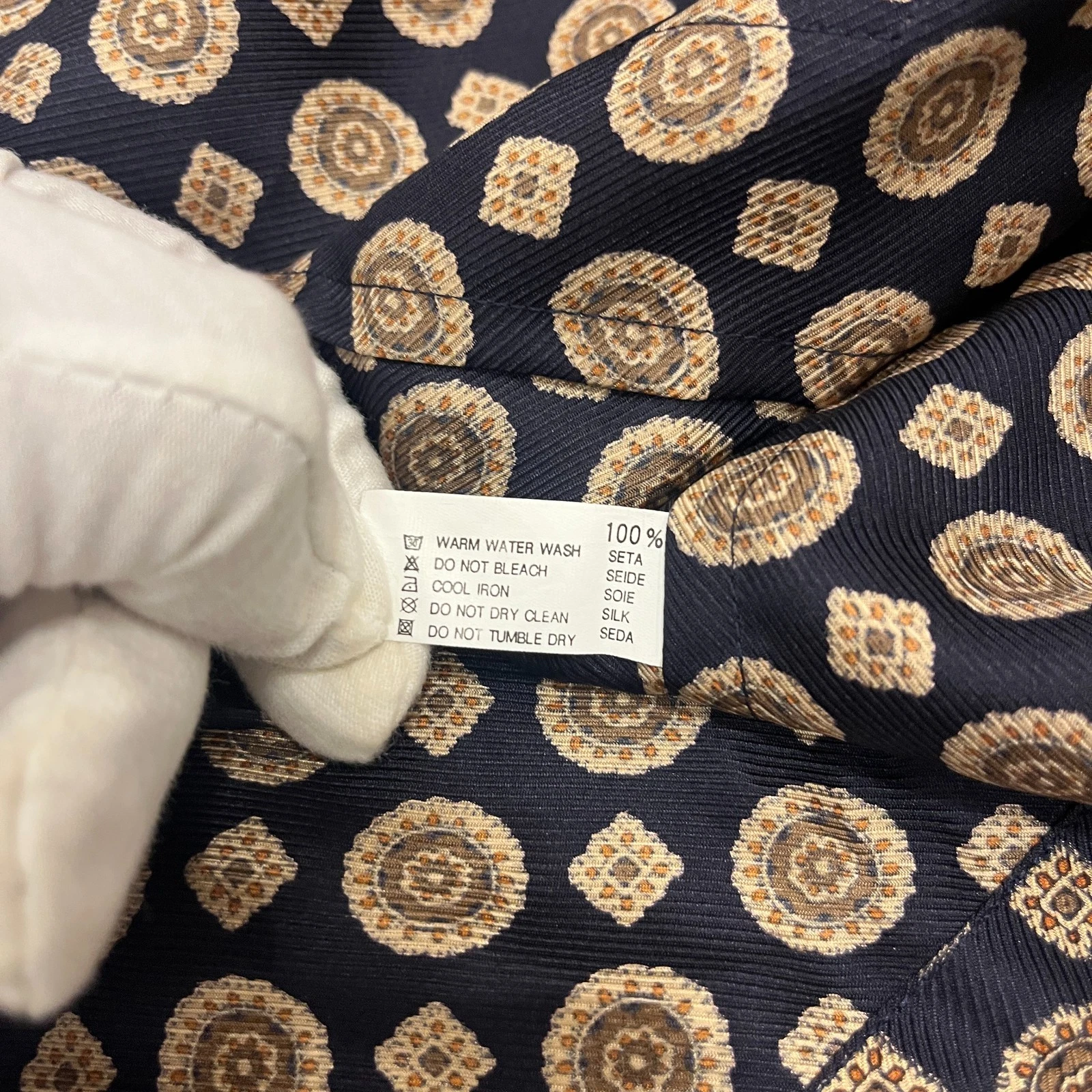 Vintage Parah Silk menswear - Parah Men's Silk Robe Size 4 M/L Medallion Print Navy image 3