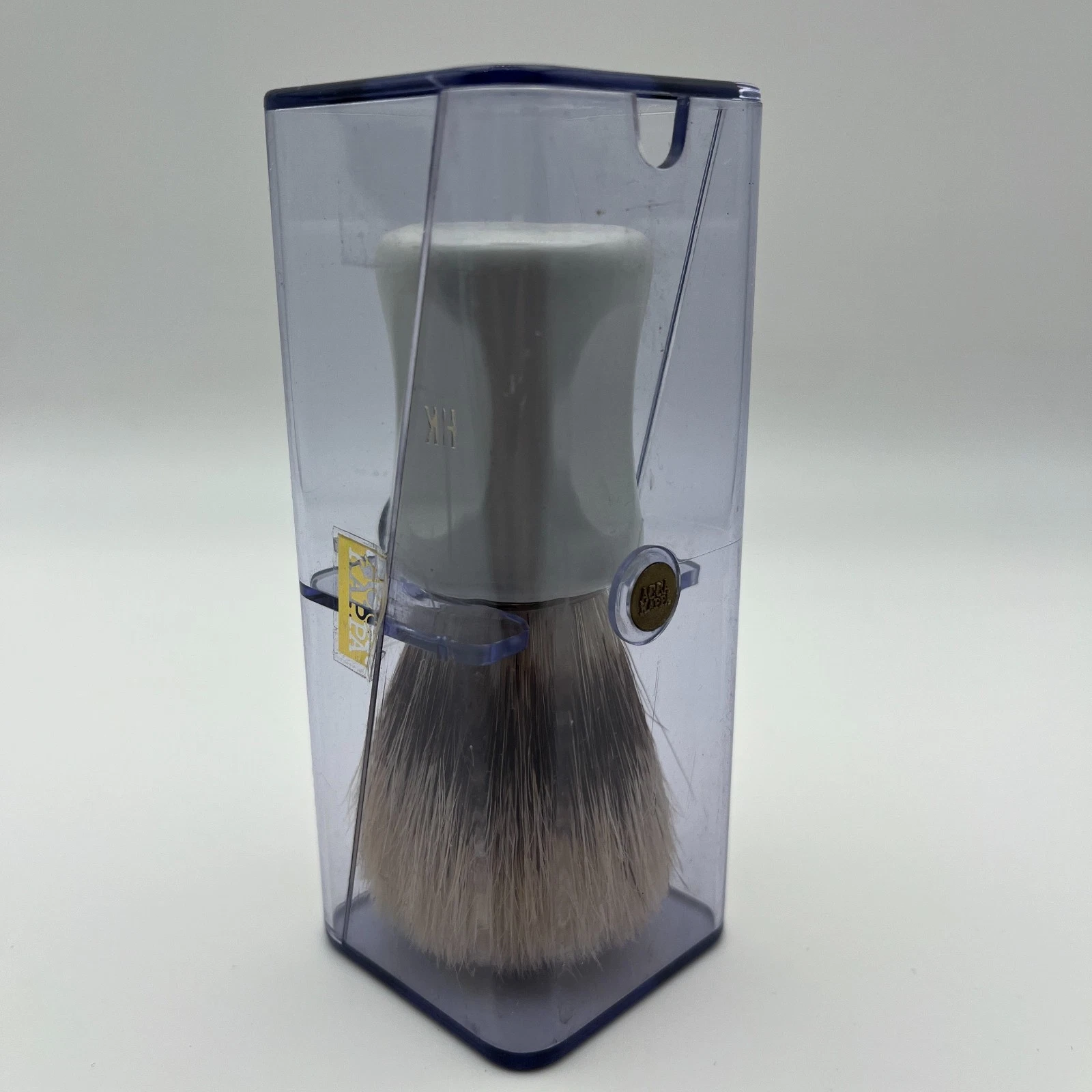 Vintage Acca Kappa menswear - Vintage Acca Kappa Shaving Brush- White Color with Box image 1