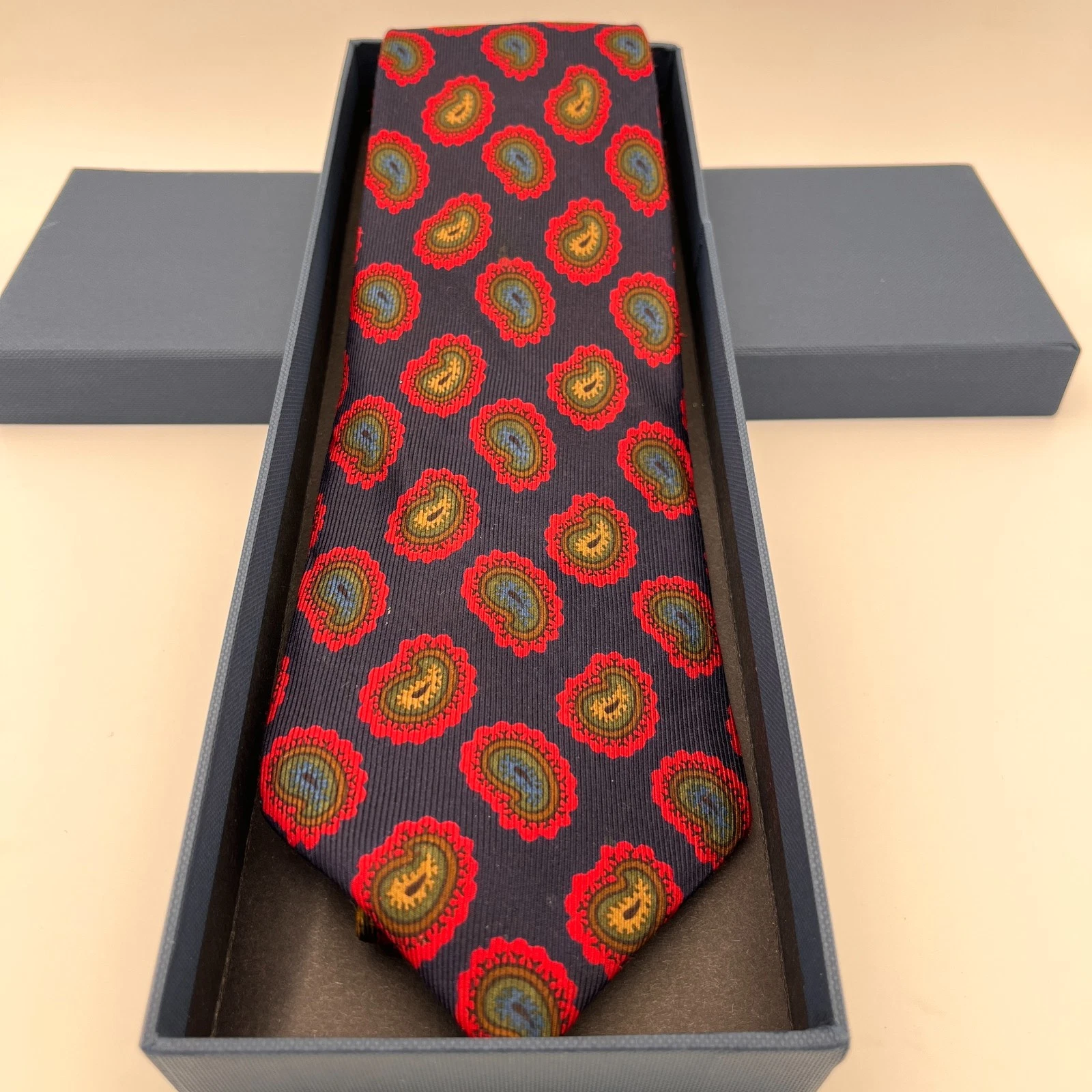 Vintage E. Marinella Silk tie - E. Marinella Silk Tie Navy and Red Paisley Pattern image 5