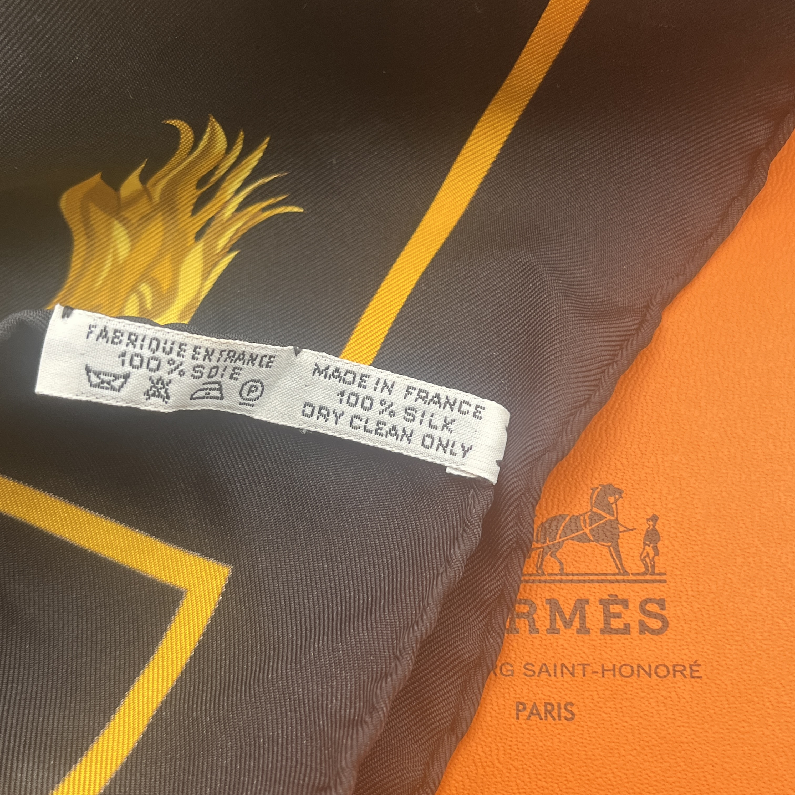 Vintage HERMES Silk scarf - Hermes Scarf Salzburg Symphonie 90cm Silk Carre by Loic DubIigeon image 18