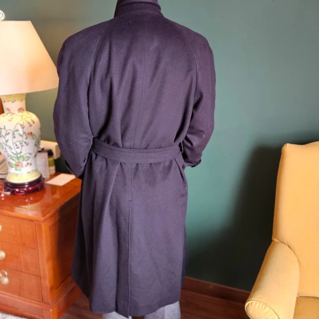 Vintage Made in Italy - Abla L'Uomo, Cagliari Cashmere jacket - 1993 Cashmere Dark Navy Overcoat with Raglan Sleeves and Belt FULL LENGTH image 4