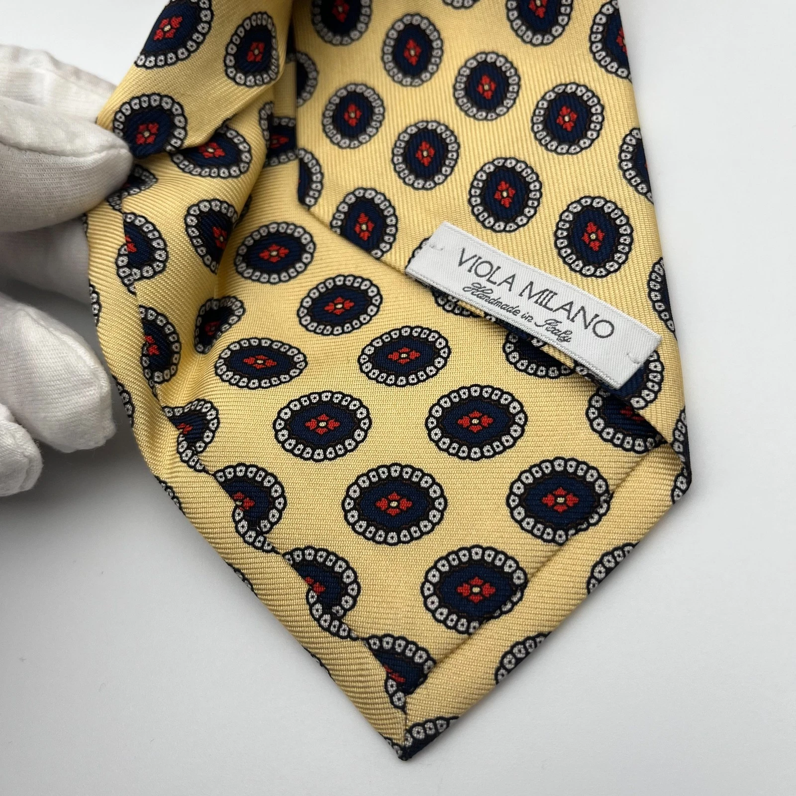 Vintage Viola Milano Silk tie - Viola Milano Handprinted Yellow Silk Sartorial Tie –Medallion Print image 3