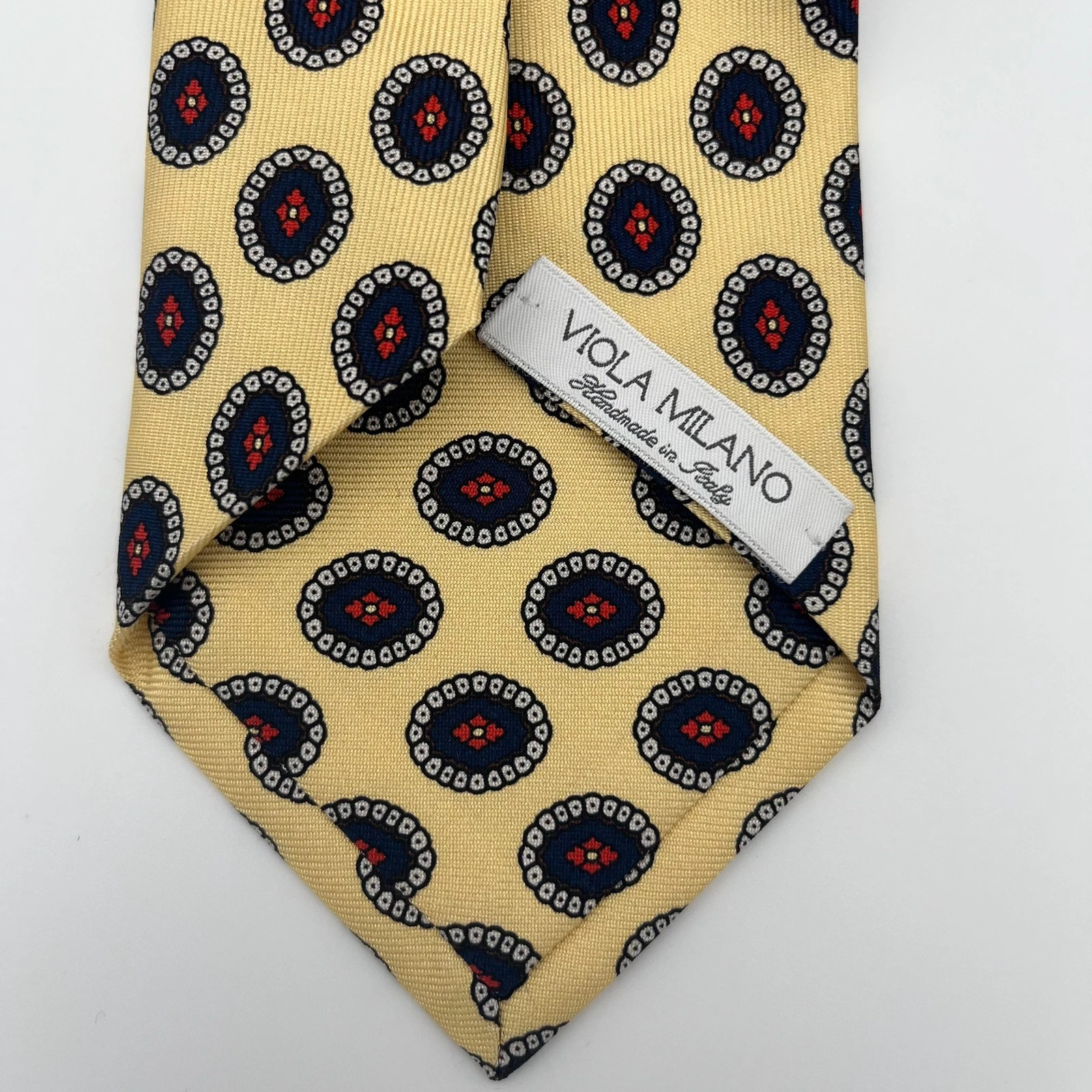 Vintage Viola Milano Silk tie - Viola Milano Handprinted Yellow Silk Sartorial Tie –Medallion Print image 4